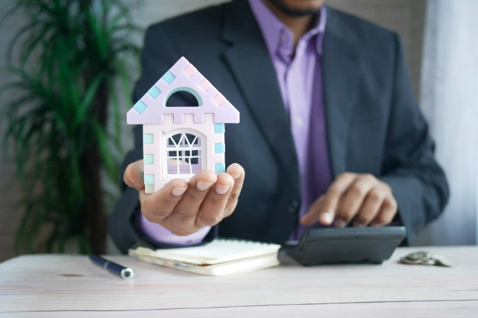 Real Estate Agencies